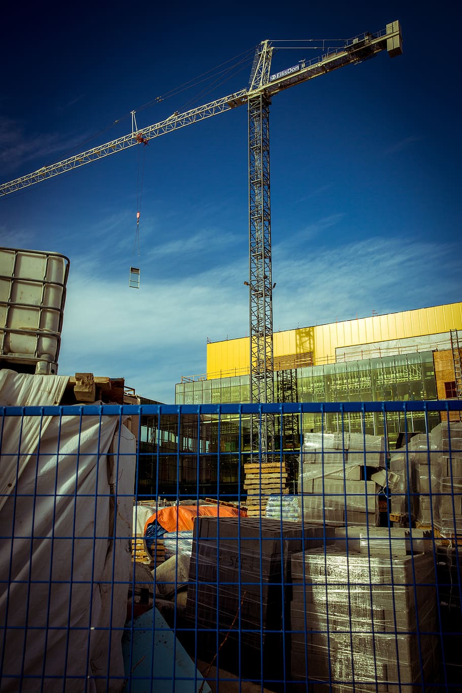crane, construction, building, site, industrial, development HD wallpaper