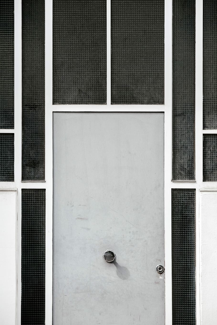 gray door on wire mesh wall, grey wooden close door, urban, line, HD wallpaper