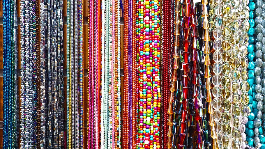 Colorful Beaded Necklace, Seed Bead Necklace, Colorful Necklace, Bead  Necklace, Beaded Necklace Y2k, Rainbow Necklace, Layering Necklaces - Etsy  Denmark