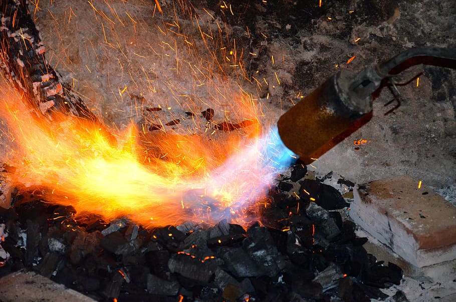 Fire, Flame, fire - Natural Phenomenon, heat - Temperature HD wallpaper