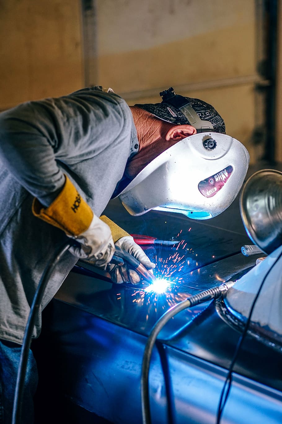 man welding a car hood, people, work, welder, metal, men, manual Worker HD wallpaper