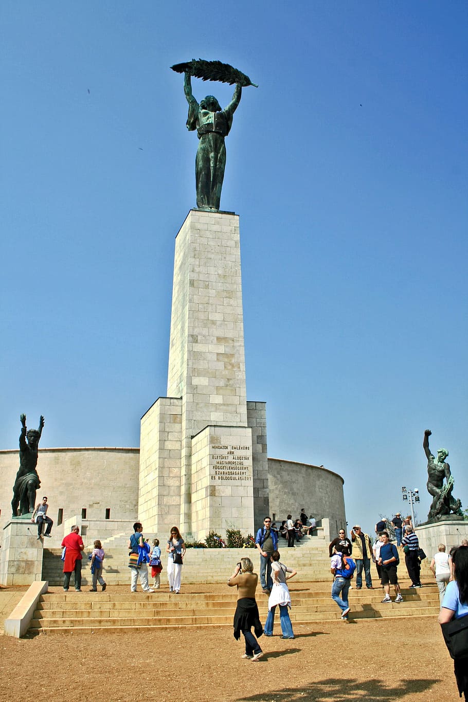 Statue of Freedom in Budapest, Hungary, photos, monument, public domain, HD wallpaper