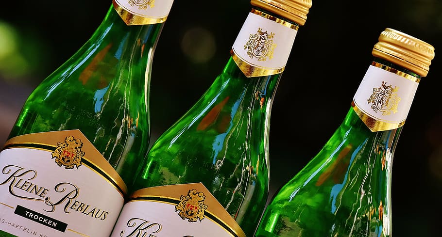 wine, drink, restaurant, weinstube, alcohol, bottles, wines HD wallpaper