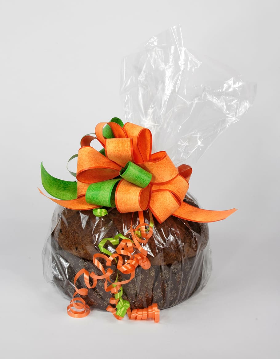 panettone, pack panettone, panettone with bow, christmas, food