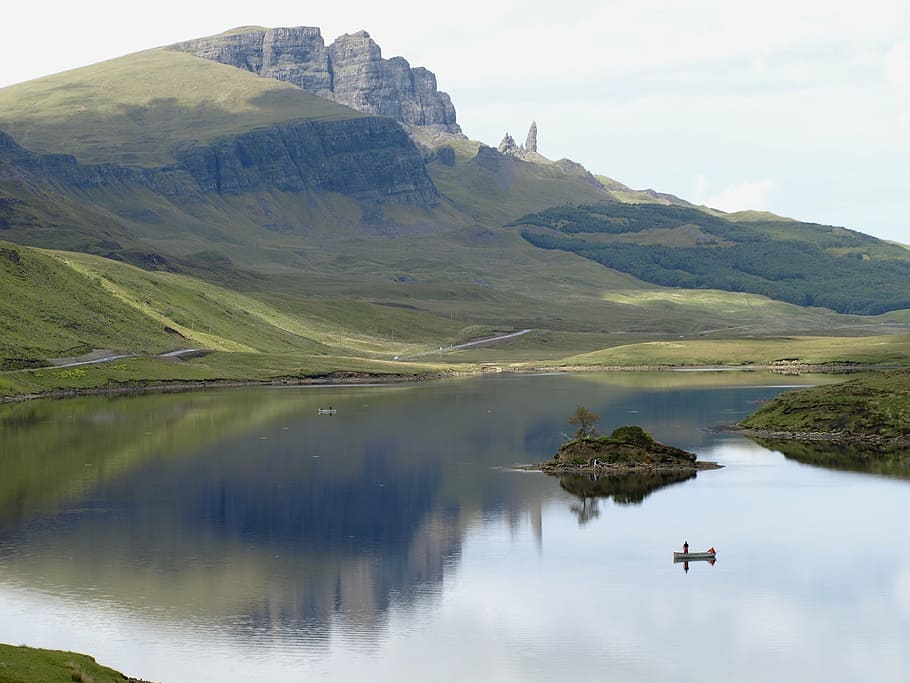calm body of water near green mountain during daytime, scotland, HD wallpaper