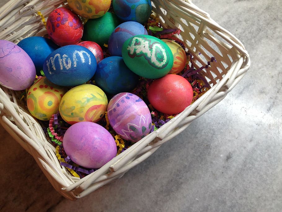 easter, easter basket, mom, dad, colorful, eggs, parents, spring HD wallpaper