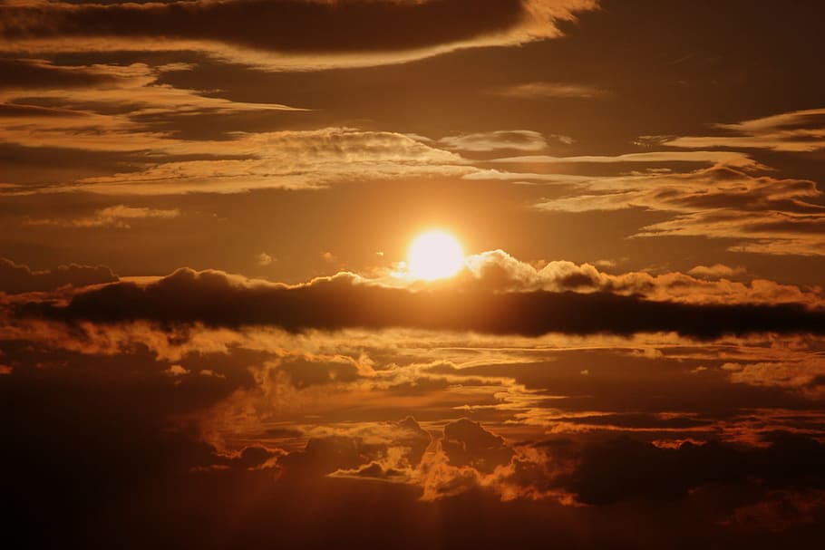 clouds during golden hour, sunset, sunbeam, abendstimmung, evening sky HD wallpaper
