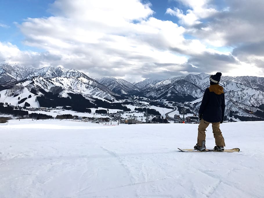 Snowboard Man Snow Mountain, travel, winter, outdoors, nature, HD wallpaper