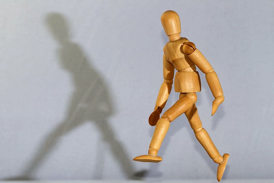 brown wooden action mannequin, figure, run, go, move, movement