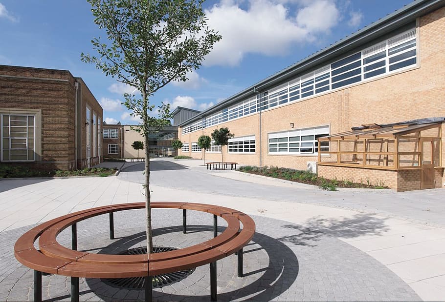 school, courtyard, architecture, building exterior, built structure HD wallpaper