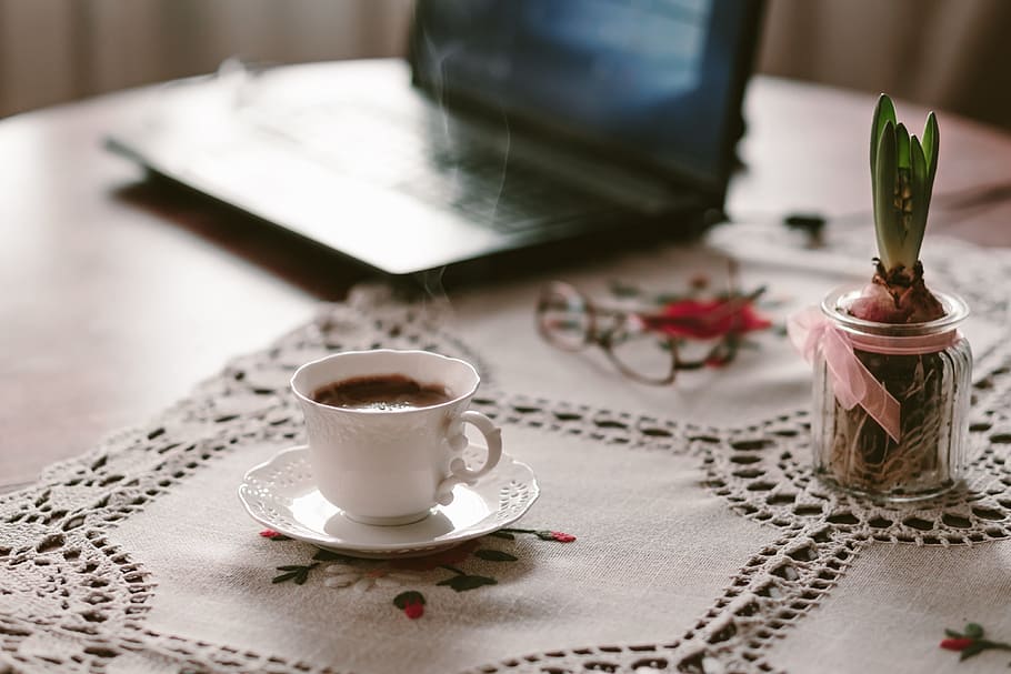 caffeine, coffee, cup, laptop, beverage, computer, cup of coffee HD wallpaper
