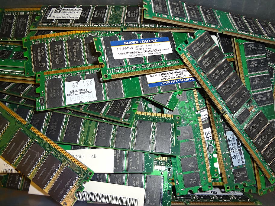HD wallpaper: bundle of RAM, memory, circuits, green board, resistors,  electronic | Wallpaper Flare