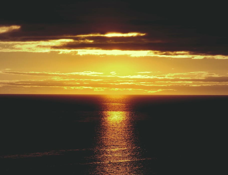 beach, dawn, dusk, horizon, ocean, sea, seascape, sky, sunrise HD wallpaper