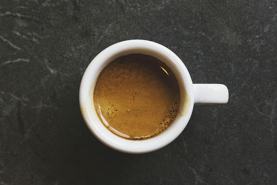 white ceramic mug fill with coffee, coffee on white ceramic mug HD wallpaper