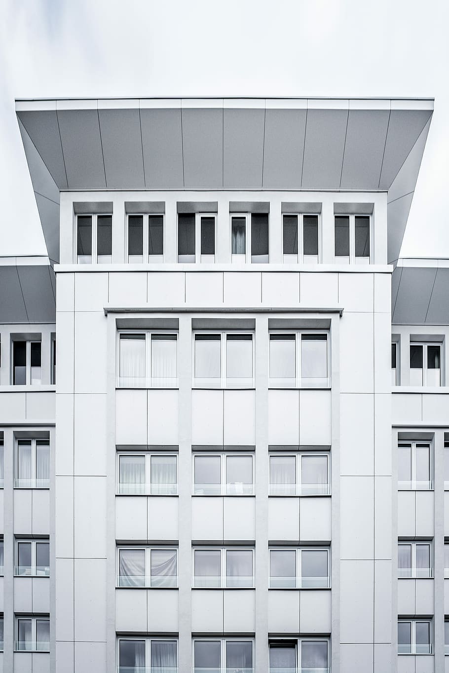 photo of white building, white condominium building during daytime HD wallpaper
