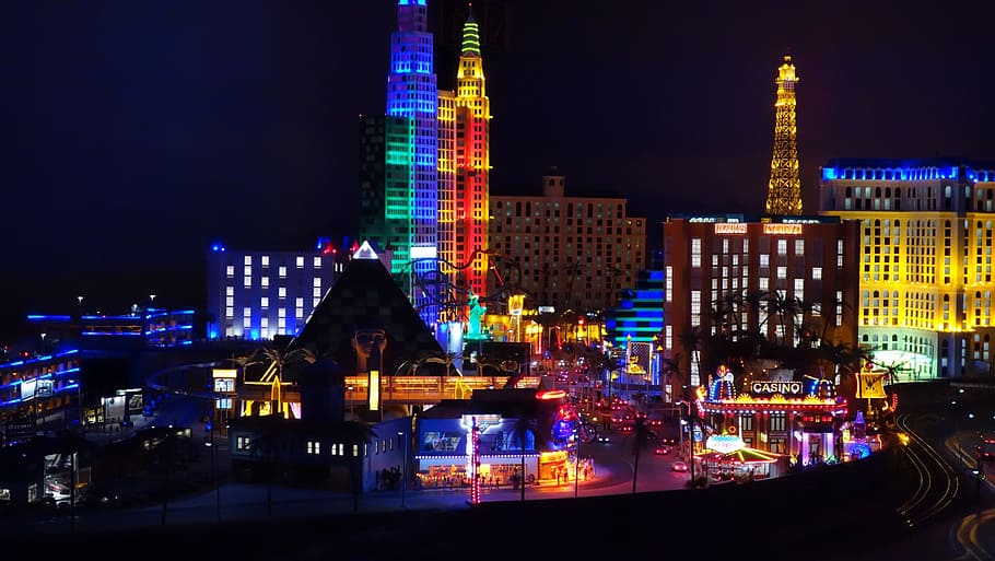Hamburg, Lego, miniaturstadt, night, cityscape, illuminated, HD wallpaper
