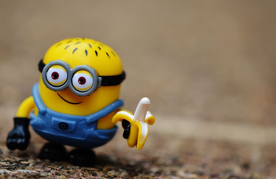 close-up photography of Minion holding banana plastic toy, funny, HD wallpaper