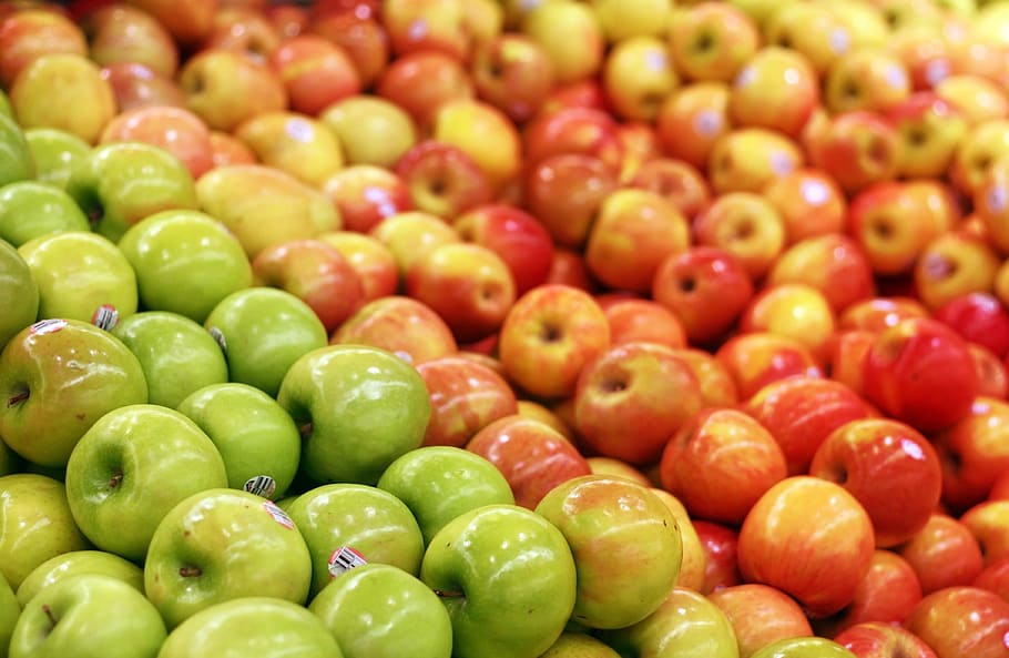 green and red apples, selection, super, market, grocery, store
