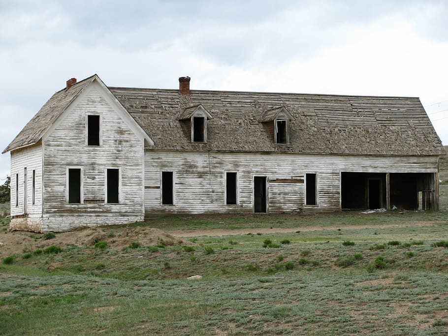 abandoned, broken, building, field, grass, house, old, wooden house HD wallpaper