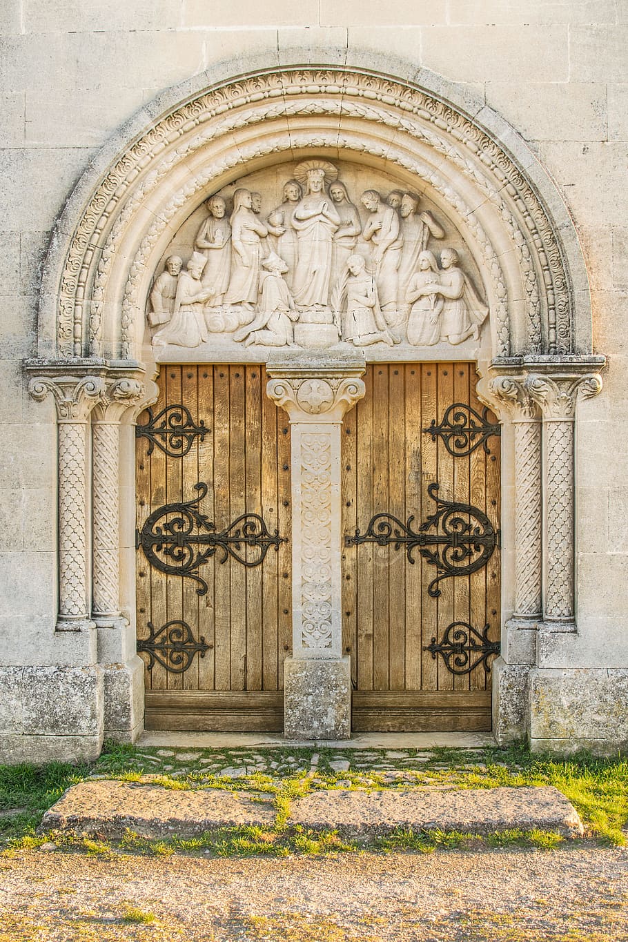 closed brown wooden gate, door, castle, pierre, former, france HD wallpaper
