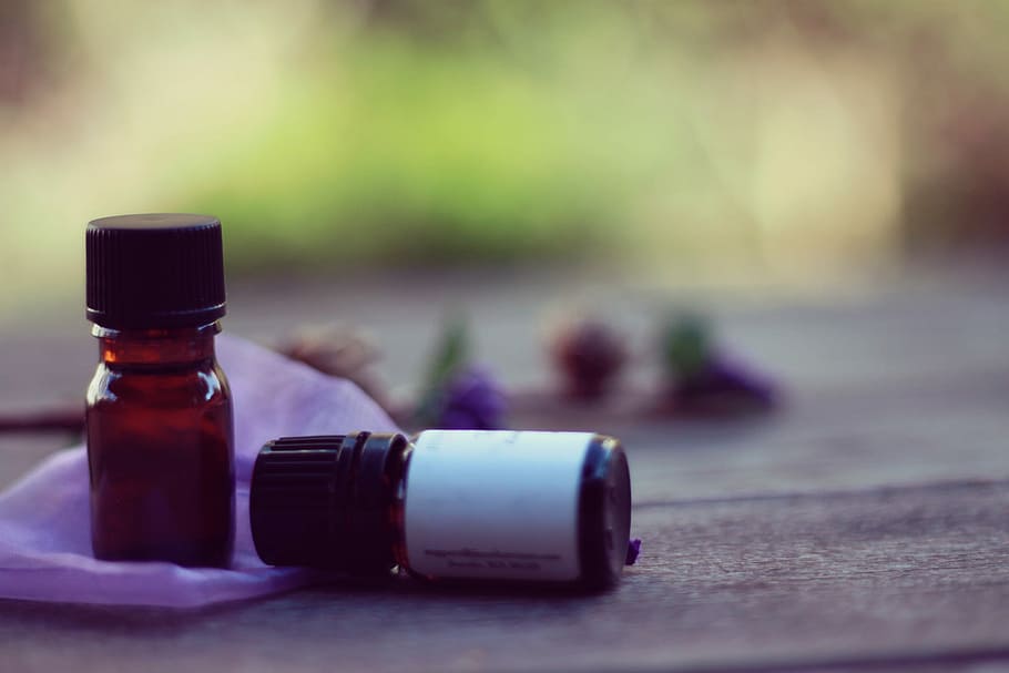two brown glass vials on brown wooden surface, healthcare And Medicine HD wallpaper