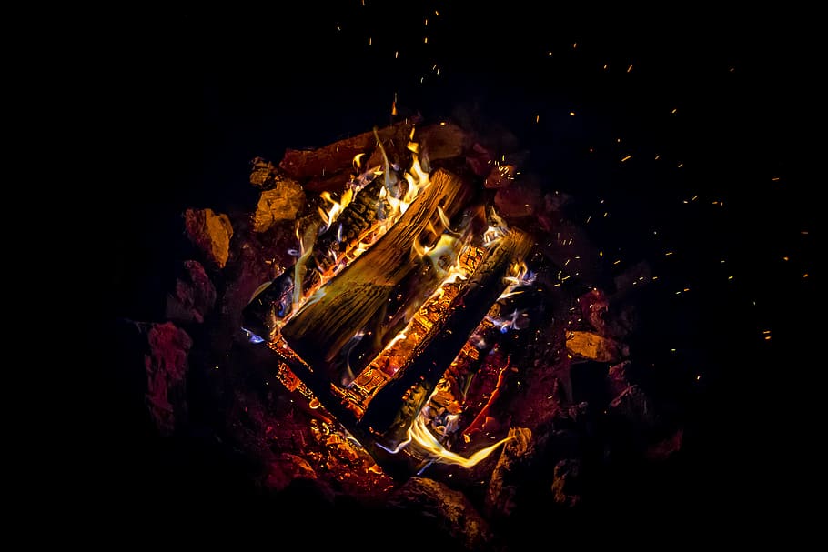 bonfire during nighttime, burning firewood, buring, flames, camp fire HD wallpaper