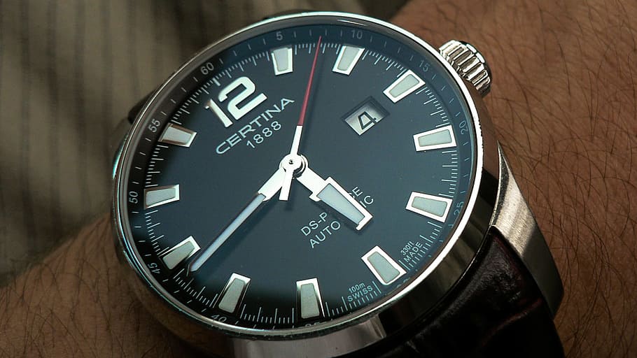 analog watch displaying 5:44 time, clock, wrist watch, time of HD wallpaper