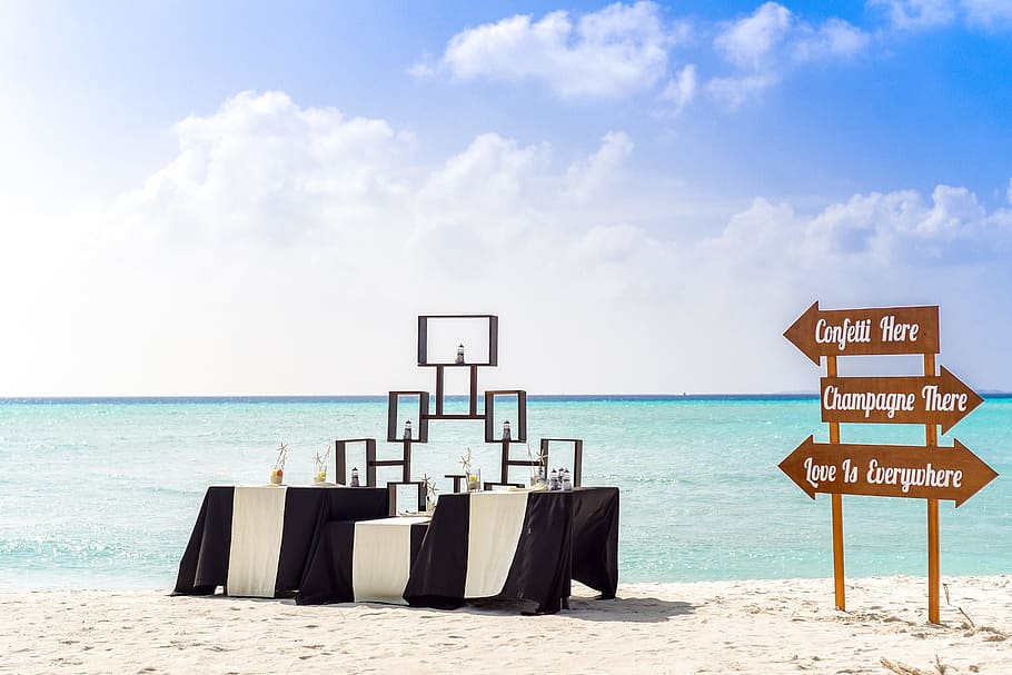 sea, nature, sky, sunny, beach, blue, clouds, decor, decorations HD wallpaper