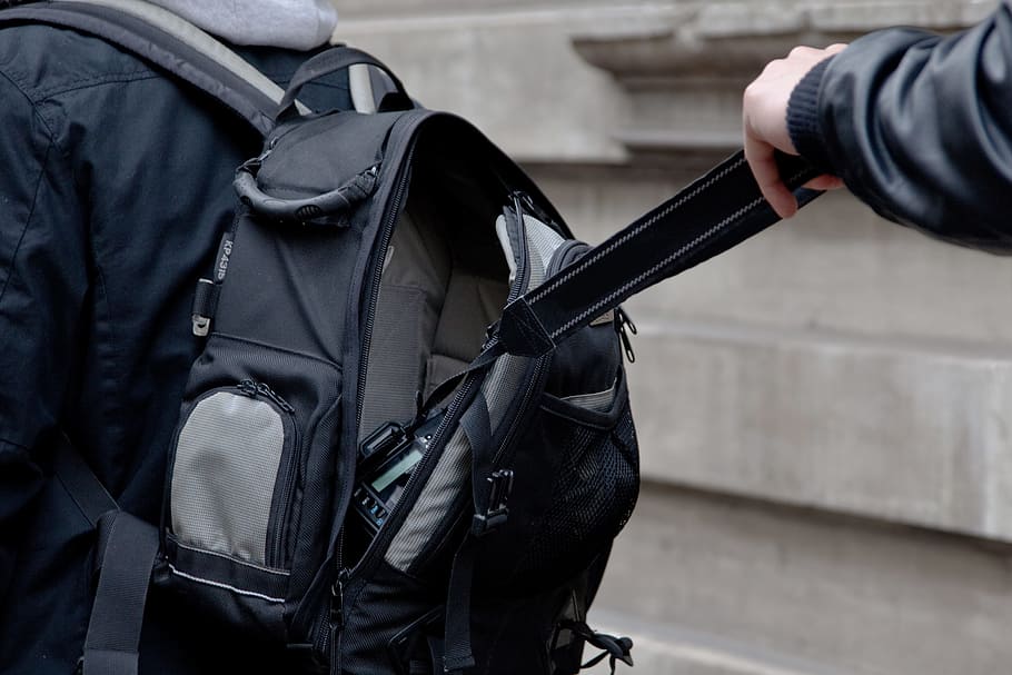 person holding black backpack strap, Camera, Theft, Steal, Predator HD wallpaper