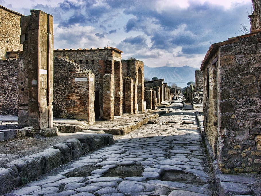 gray concrete wall at daytime, Pompeii, Italy, Roman, Ancient