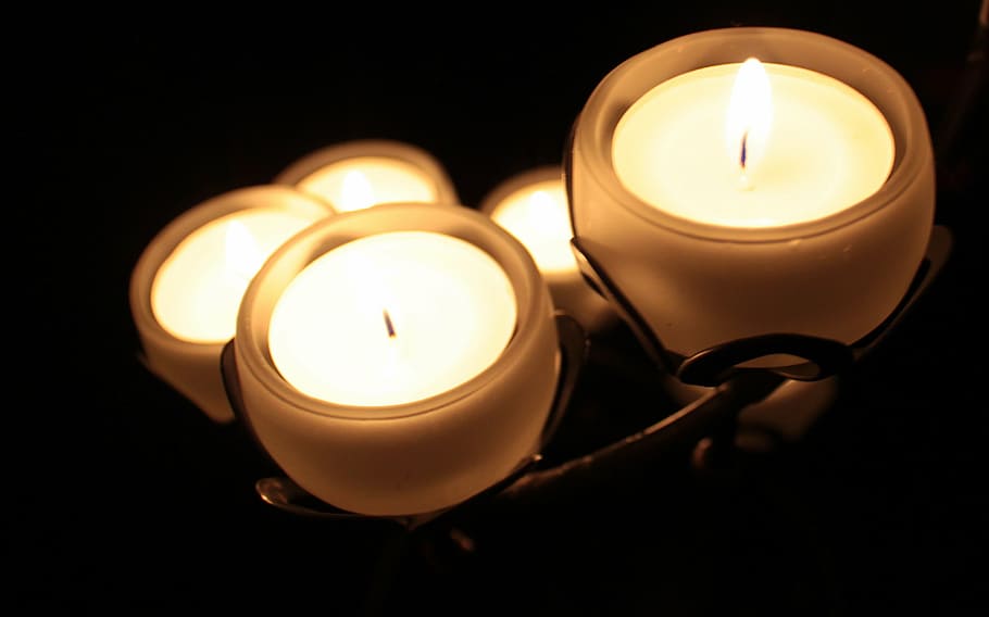 candle, candle holders, light, romantic, candlelight, flame HD wallpaper