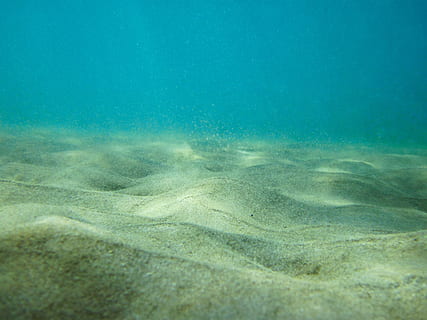 underwater photograph, brown, sand, background, blue, floor HD wallpaper
