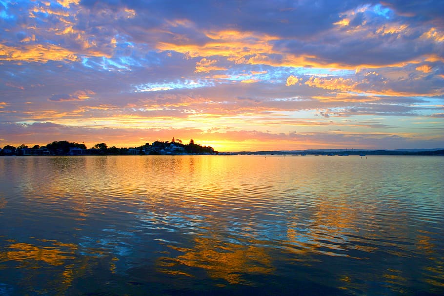 body of water during sunset, Sunrise, Reflection, Lake, landscape HD wallpaper