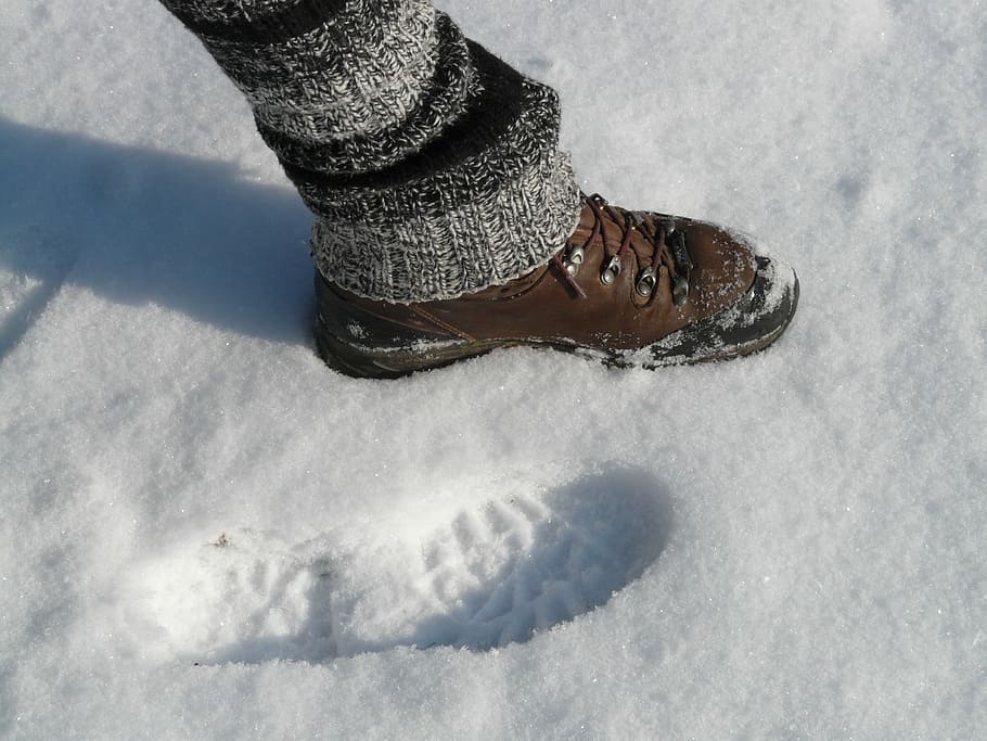 Foot, Footprint, Step, Winter, Reprint, deep snow, cold, leg warmers, HD wallpaper