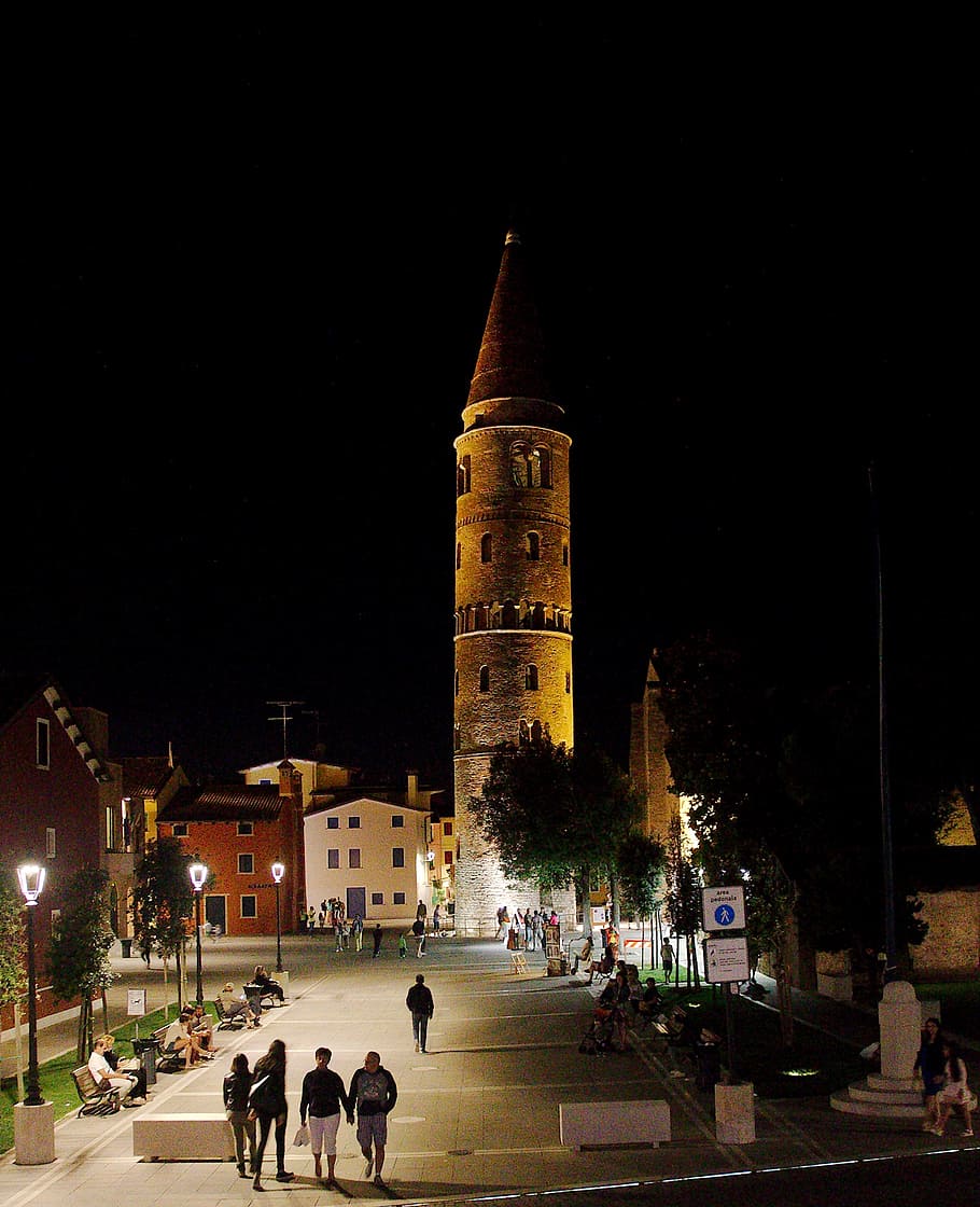 caorle, venice, italy, piazza, church, architecture, night HD wallpaper