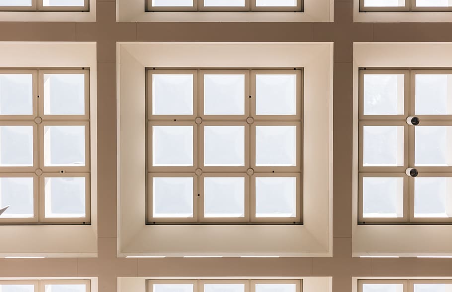 closeup photo of white and brown paneled frame lot, brown frame window frame HD wallpaper