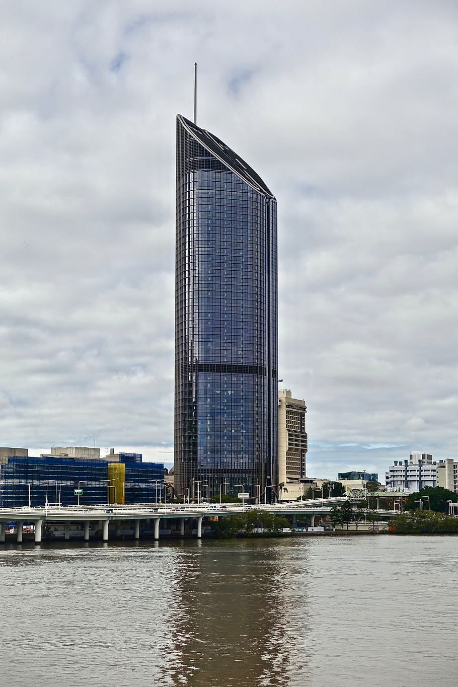 skyscraper, tower, brisbane, river, architecture, built structure HD wallpaper