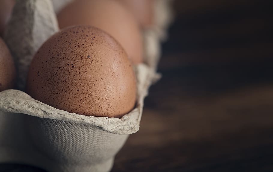 brown eggs on tray, hen's egg, raw egg, eggshell, egg box, egg packaging HD wallpaper