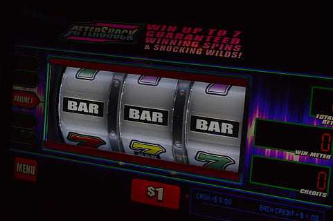 gamble-slot-machine-casino-thumbnail.jpg