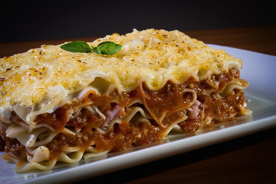 Lasagna on top of white ceramic plate, meal, dinner, food, lunch, HD wallpaper